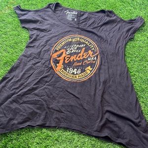 Fender graphic t-shirt with cute Aline design and cap sleeves open shoulder! New